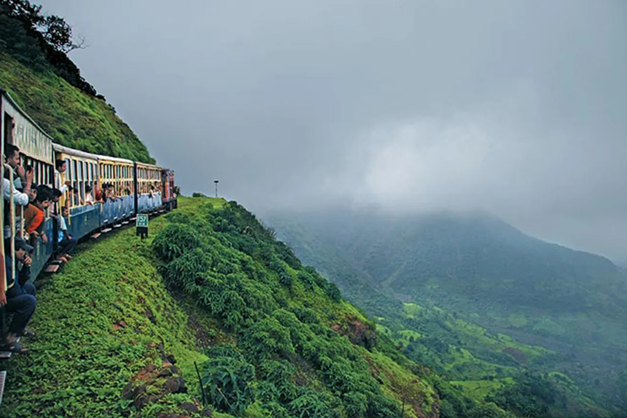 top 10 resort in matheran