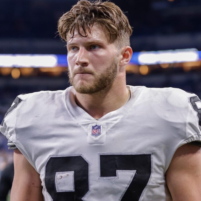 Raiders' Foster Moreau Stepping Away From Football After Being Diagnosed With Hodgkin’s Lymphoma - E! Online