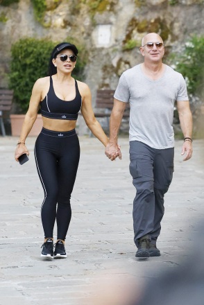 Jeff Bezos and fiancee Lauren Sanchez take an evening walk in Portofino, Italy.Pictured: Lauren Sanchez,Jeff BezosRef: SPL8061852 130623 NON-EXCLUSIVEPicture by: SplashNews.comSplash News and PicturesUSA: 310-525-5808UK: 020 8126 1009eamteam@shutterstock.comWorld Rights, No Italy Rights