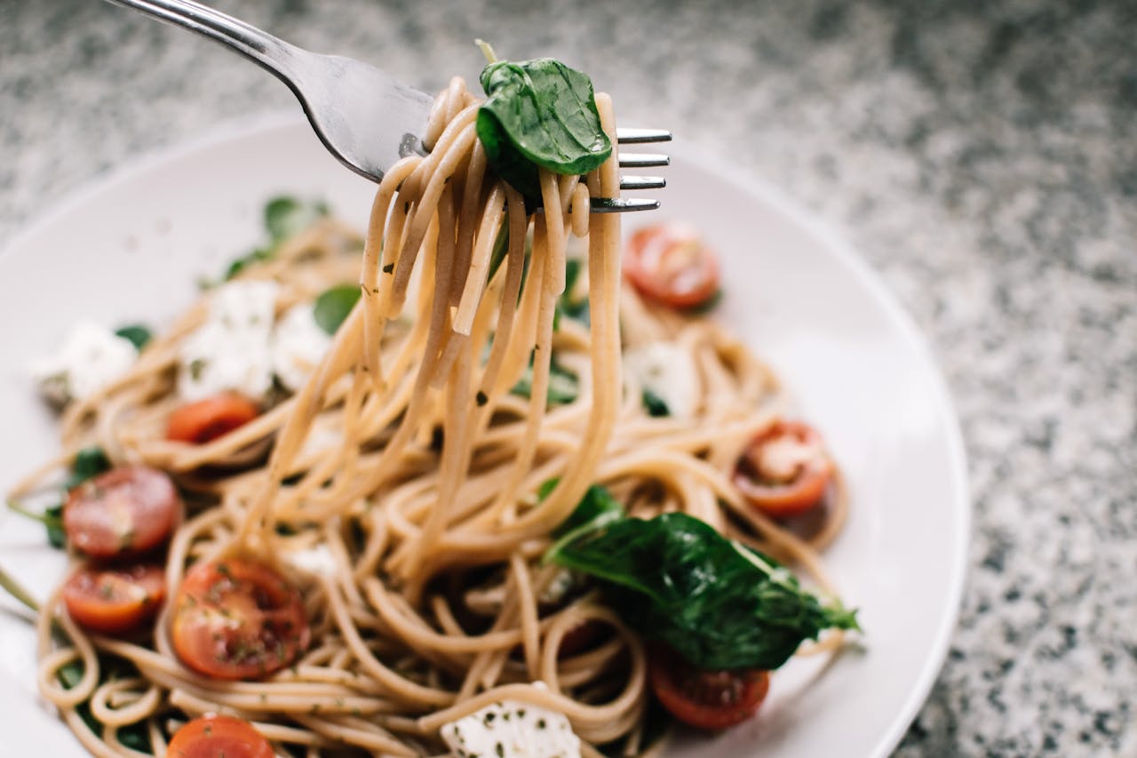 A Food Lover’s Guide to Summer in Italy: Best Gelato, Pasta & Coastal Eats